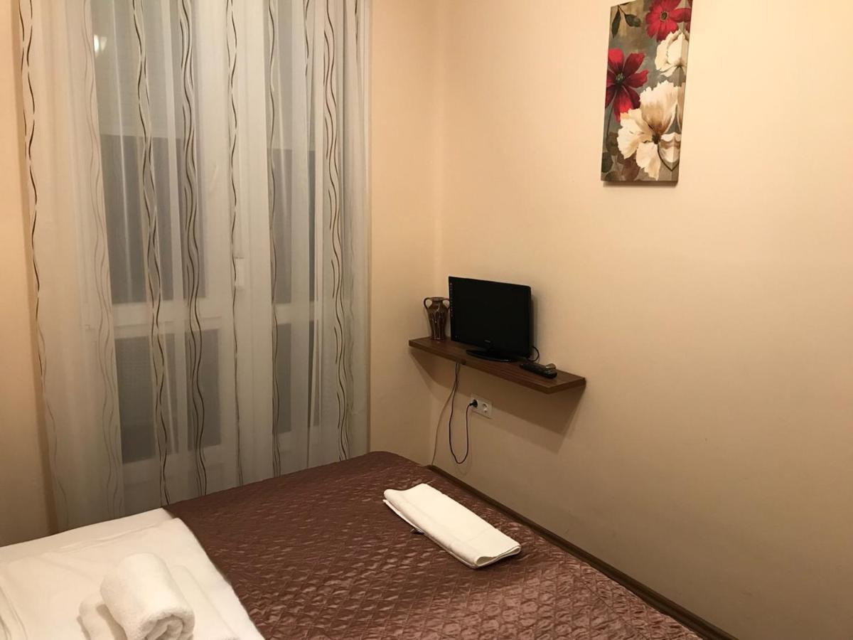 Jokai Apartmanhaz Hévíz Εξωτερικό φωτογραφία