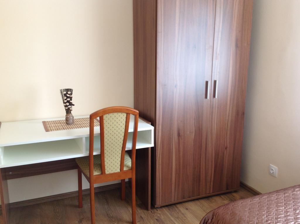 Jokai Apartmanhaz Hévíz Εξωτερικό φωτογραφία