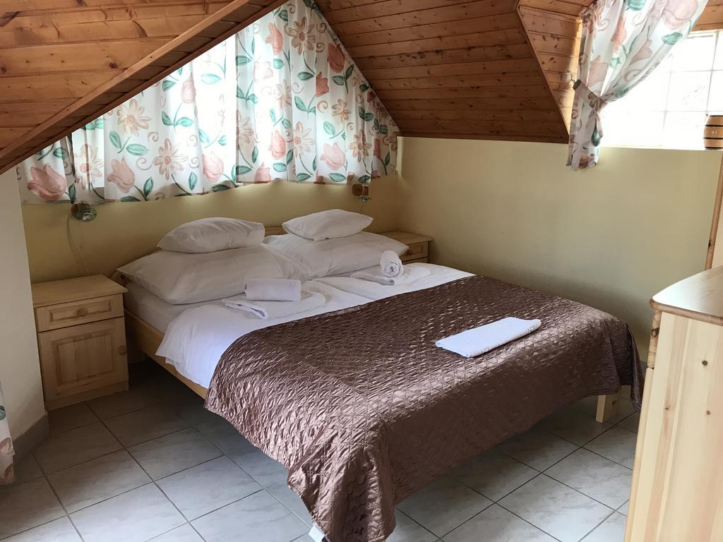 Jokai Apartmanhaz Hévíz Εξωτερικό φωτογραφία